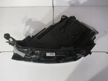 Laden Sie das Bild in den Galerie-Viewer, Frontscheinwerfer Skoda Kamiq 658941016B LED Rechts Scheinwerfer Headlight SCH1645465939nu