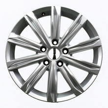 Load image into Gallery viewer, 1x Alufelge 17 Zoll 6.5&quot; 5x112 52ET Glanz Silber 5TA601025 Vw Rim Wheel