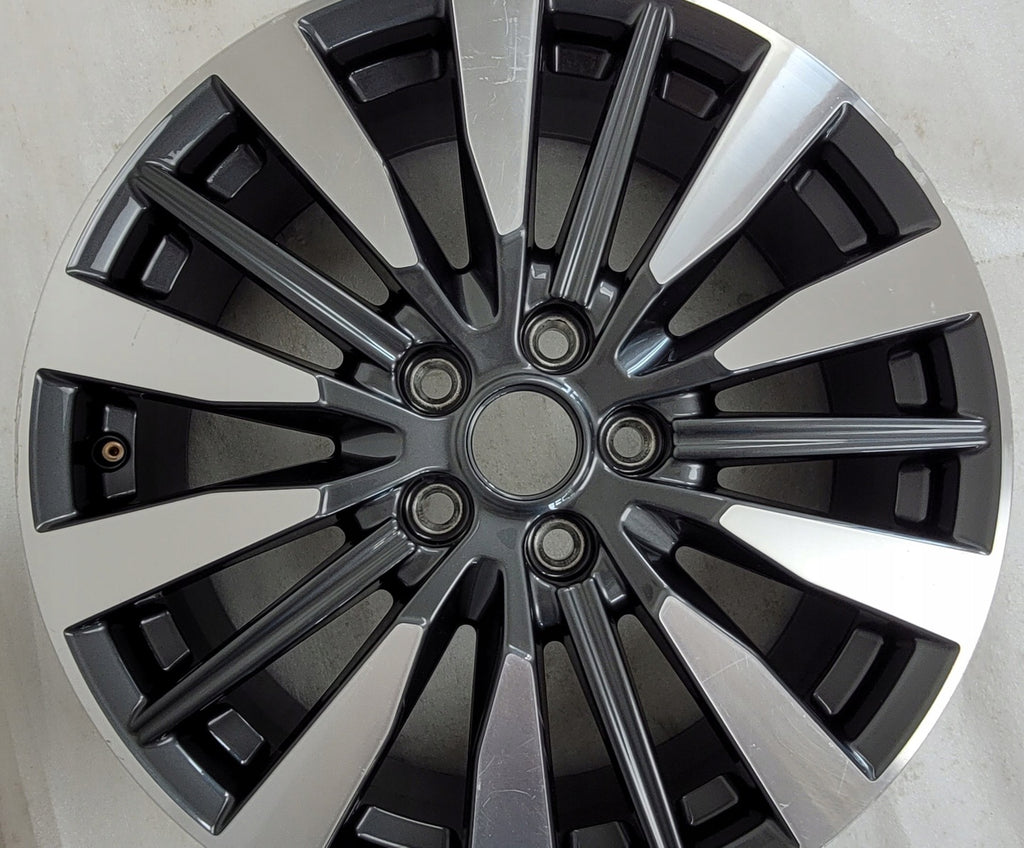 1x Alufelge 17 Zoll 7.0" 5x108 50ET NX7C-L1A Ford Focus Rim Wheel