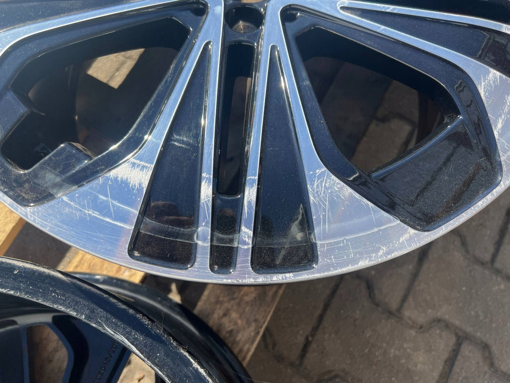 1x Alufelge 19 Zoll A2144012400 Mercedes-Benz Rim Wheel FEL2848501444qi