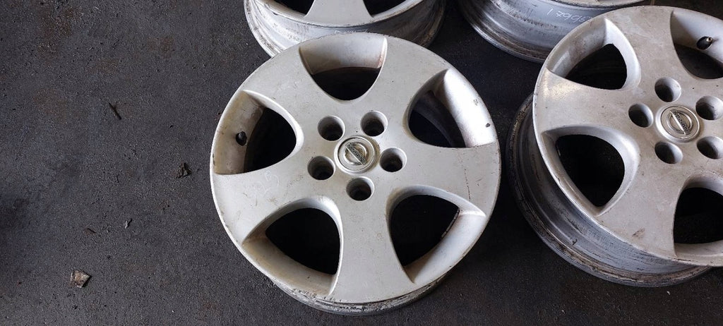 4x Alufelge 16 Zoll 6.5" 5x114.3 Nissan Primera P12 Rim Wheel FEL6872261949qr