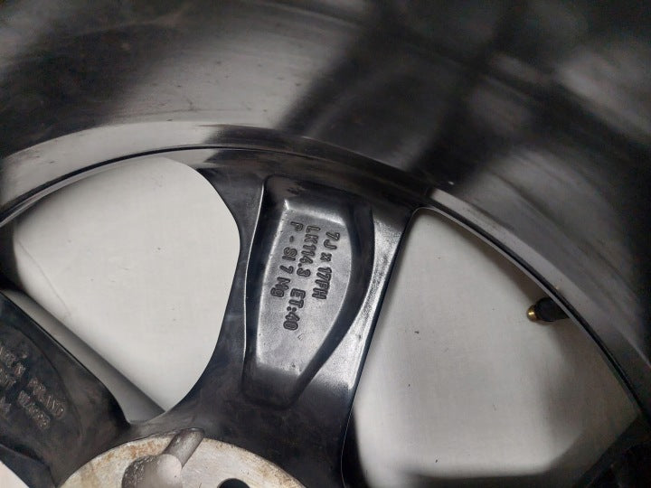 1x Alufelge 17 Zoll 7.0" 5x114.3 40ET KB4096U200 Nissan Rim Wheel FEL1968137037sv