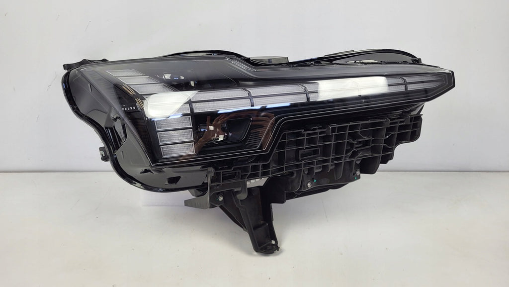 Frontscheinwerfer Volvo 80000628-KUD Rechts Scheinwerfer Headlight SCH8477748411ux