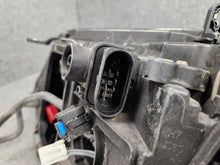 Laden Sie das Bild in den Galerie-Viewer, Frontscheinwerfer Audi Q5 8R0941032 900388578R0941032 Xenon Rechts Headlight SCH3992689719cn