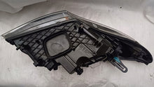 Laden Sie das Bild in den Galerie-Viewer, Frontscheinwerfer Renault III 260602545R Links Scheinwerfer Headlight SCH4898451694ux