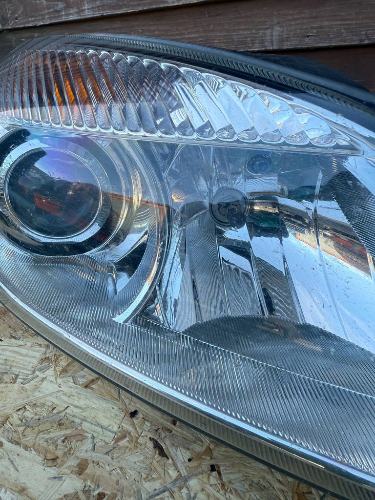 Frontscheinwerfer Skoda Fabia I XLV349 Rechts Scheinwerfer Headlight SCH3390776285mj