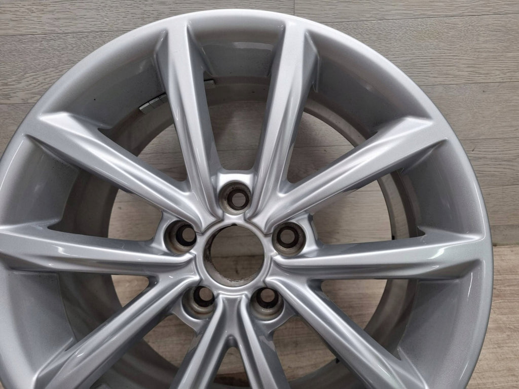 1x Alufelge 17 Zoll 8J0601025BE Audi Tt Rim Wheel FEL6408716156un