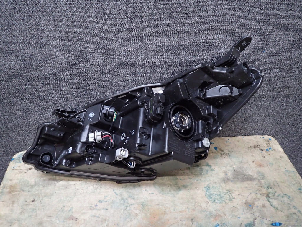 Frontscheinwerfer Toyota Yaris LED Rechts Scheinwerfer Headlight