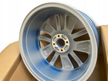 Load image into Gallery viewer, 1x Alufelge 17 Zoll 7.0&quot; 4x100 44ET 403008014R Renault Megane 1 Captur Twingo