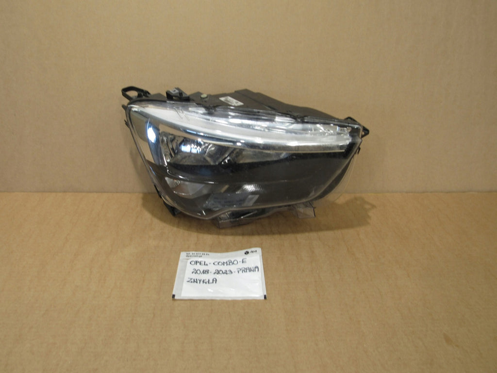 Frontscheinwerfer Opel E Combo 9816825480 Rechts Scheinwerfer Headlight SCH9903581801so