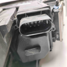 Laden Sie das Bild in den Galerie-Viewer, Frontscheinwerfer VW Passat Variant B8 3G1941081F Links Scheinwerfer Headlight SCH3179331469ik