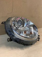 Laden Sie das Bild in den Galerie-Viewer, Frontscheinwerfer Mini R56 162705-03 Xenon Rechts Scheinwerfer Headlight SCH1706843596vt