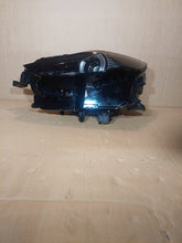 Laden Sie das Bild in den Galerie-Viewer, Frontscheinwerfer Mazda Cx-30 DRF7-51040 LED Links Scheinwerfer Headlight