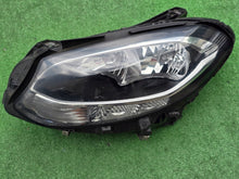 Laden Sie das Bild in den Galerie-Viewer, Frontscheinwerfer Mercedes-Benz W246 A2468205361 Links Scheinwerfer Headlight SCH7501910401bu