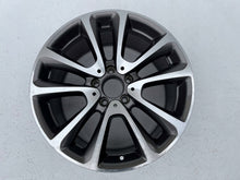 Laden Sie das Bild in den Galerie-Viewer, 1x Alufelge 18 Zoll 9.0&quot; 5x112 53ET A2134010400 Mercedes-Benz W213 Rim Wheel