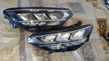 Laden Sie das Bild in den Galerie-Viewer, Frontscheinwerfer VW Passat B8 90172735 90172734 LED Rechts oder Links SCH9998828423mz