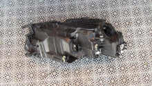 Laden Sie das Bild in den Galerie-Viewer, Frontscheinwerfer Skoda Octavia IV 5E4941035 Links Scheinwerfer Headlight SCH7903511129ya