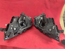 Laden Sie das Bild in den Galerie-Viewer, Frontscheinwerfer VW Arteon 3G8941081 3G8941082 LED Rechts oder Links SCH4843401692rp
