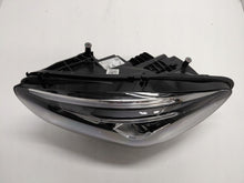 Laden Sie das Bild in den Galerie-Viewer, Frontscheinwerfer Mercedes-Benz W247 A2479062503 Full LED Links Headlight SCH1044664960pz
