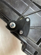 Laden Sie das Bild in den Galerie-Viewer, Frontscheinwerfer Mercedes-Benz Cla A1189061301 LED Links Scheinwerfer Headlight SCH2199791021ym