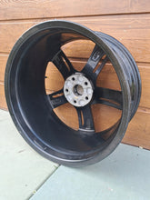 Laden Sie das Bild in den Galerie-Viewer, 1x Alufelge 19 Zoll 9.0" 5x112 52ET Glanz Schwarz 8S0601025T Audi Tt Rim Wheel FEL9722340108fl