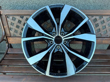 Laden Sie das Bild in den Galerie-Viewer, 1x Alufelge 19 Zoll 8.0" 5x112 47ET 2GA601025AL VW T-Roc Rim Wheel FEL4107342750go
