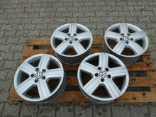 Load image into Gallery viewer, 4x Alufelge 17 Zoll 7.0" 5x120 55ET Glanz Silber 7H0601025 VW T6 T5 Rim Wheel FEL5706080644yz
