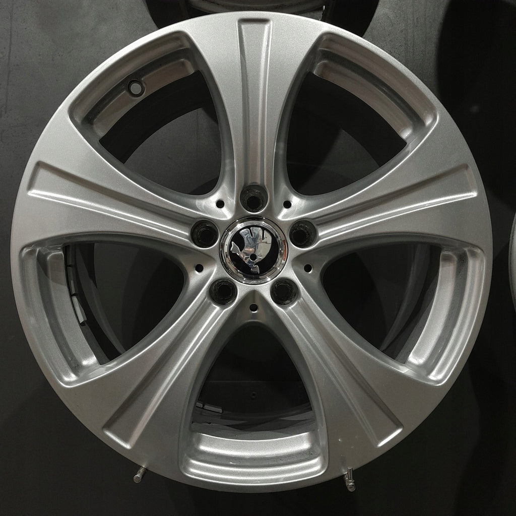 4x Alufelge 18 Zoll 8.0" 5x112 38ET A2534010800 Mercedes-Benz Superb Iii FEL8685212223jc
