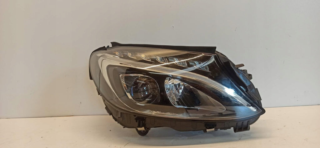 Frontscheinwerfer Mercedes-Benz W205 Rechts Scheinwerfer Headlight SCH3844435661ye