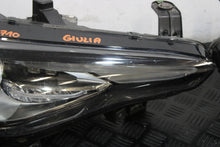 Laden Sie das Bild in den Galerie-Viewer, Frontscheinwerfer Alfa Romeo Giulia 50547571 50547582 Ein Satz Headlight SCH9120474849be
