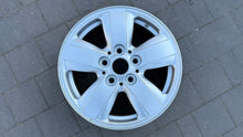 Laden Sie das Bild in den Galerie-Viewer, 1x Alufelge 15 Zoll 5.5" 5x112 46ET 6855101 BMW Mini Rim Wheel FEL8237639968yc