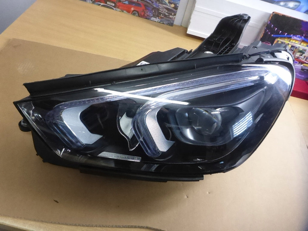 Frontscheinwerfer Mercedes-Benz Gle A1679069504 A1679060800 LED Links Headlight SCH4754679765qf