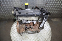 Laden Sie das Bild in den Galerie-Viewer, Motor Renault Fluence 1.5 DCI Diesel Engine Unkomplett