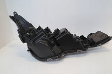 Laden Sie das Bild in den Galerie-Viewer, Frontscheinwerfer Toyota Corolla 81150-02X10 LED Links Scheinwerfer Headlight