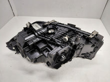 Laden Sie das Bild in den Galerie-Viewer, Frontscheinwerfer BMW G30 7439194-04 Rechts Scheinwerfer Headlight SCH2130407649rt