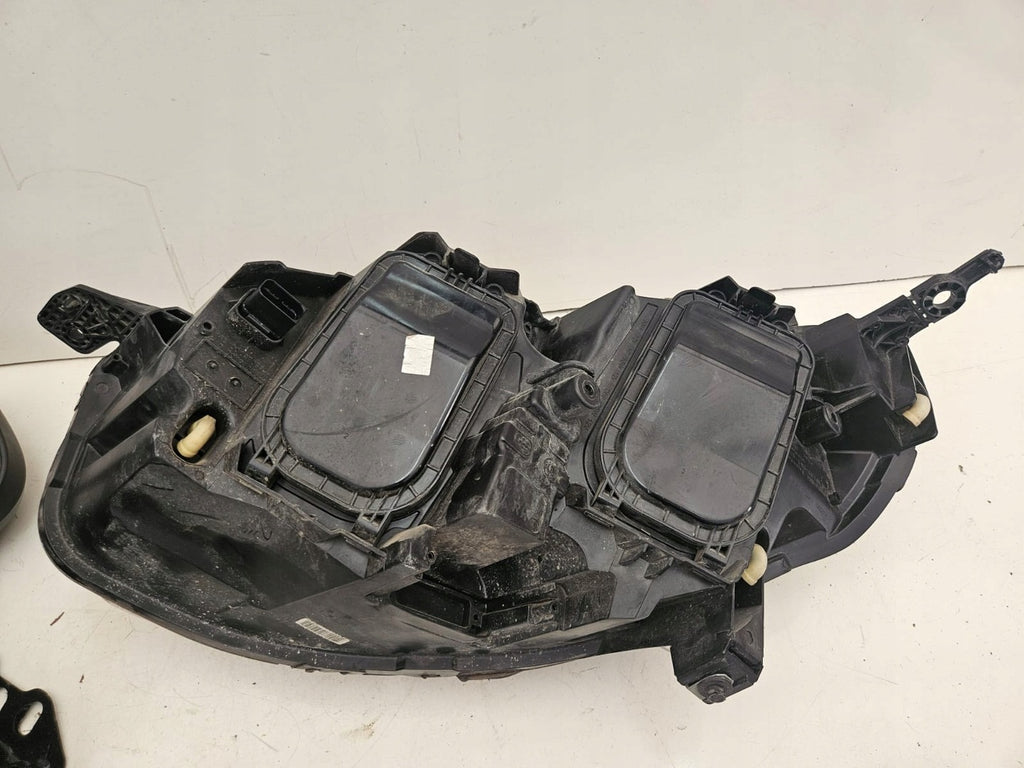 Frontscheinwerfer Peugeot Expert 9808572580-00 S2506N074 Rechts oder Links SCH8413706567ab