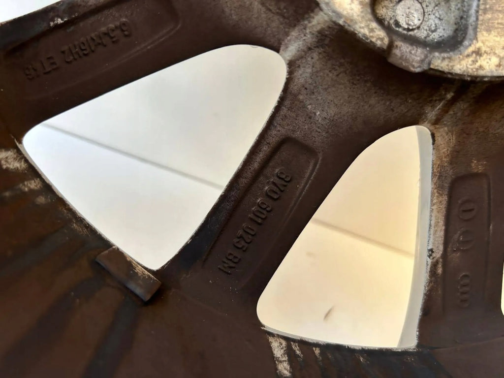 1x Alufelge 18 Zoll 6.5" 5x112 46ET Glanz Silber 8Y0601025 Audi A3 Rim Wheel FEL6056805512up