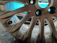 Load image into Gallery viewer, 1x Alufelge 17 Zoll 7.0" 5x114.3 50ET AM5J-1007-DB Ford C-Max B-Max Rim Wheel FEL7553321193ai