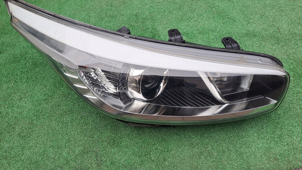 Frontscheinwerfer Kia Ceed 92102-A2010 Rechts Scheinwerfer Headlight