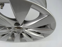 Laden Sie das Bild in den Galerie-Viewer, 1x Alufelge 17 Zoll 7.5" 5x120 37ET Glanz Silber 6796240 BMW 3 F30 F31 Rim Wheel FEL4367695537eq