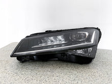 Laden Sie das Bild in den Galerie-Viewer, Frontscheinwerfer Skoda Superb III 3V1941015D Full LED Links Headlight