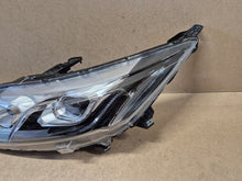 Laden Sie das Bild in den Galerie-Viewer, Frontscheinwerfer Mitsubishi Eclipse Cross Full LED Links Scheinwerfer Headlight