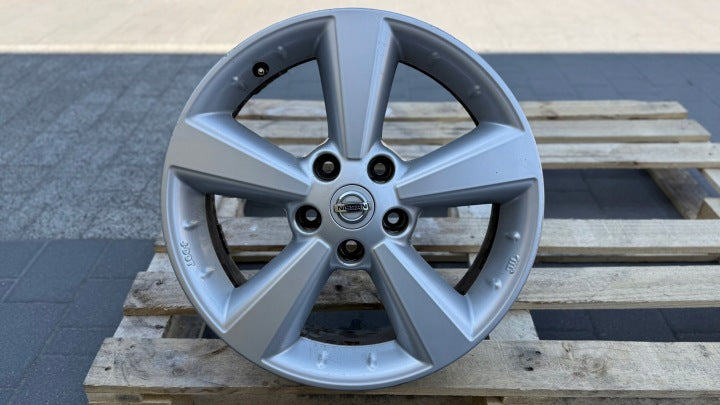 1x Alufelge 17 Zoll 6.5" 5x114.3 40ET Glanz Silber 40300-EY17C Nissan Qashqai I FEL7276370507lo