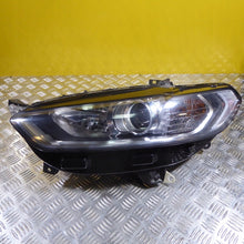 Load image into Gallery viewer, Frontscheinwerfer Ford Mondeo DS73-13W029-AF Xenon Ein Stück (Rechts oder Links) SCH6834944928pp