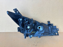 Laden Sie das Bild in den Galerie-Viewer, Frontscheinwerfer Mazda 3 Bm BACS-51040 Links Scheinwerfer Headlight SCH6797317342hy