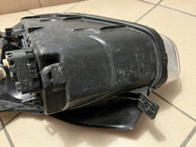 Load image into Gallery viewer, Frontscheinwerfer Hyundai Accent 92102-1E000 Rechts Scheinwerfer Headlight
