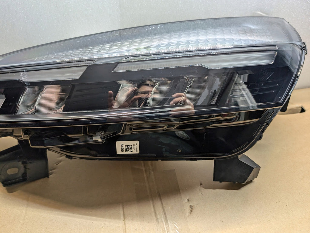 Frontscheinwerfer Mitsubishi Colt V Clio 260600149 LED Links Headlight