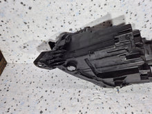 Laden Sie das Bild in den Galerie-Viewer, Frontscheinwerfer Opel Corsa F 9829522580 Full LED Rechts Scheinwerfer Headlight SCH6839741473zl