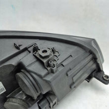 Laden Sie das Bild in den Galerie-Viewer, Frontscheinwerfer VW Caddy 2K1941015B FALSE Scheinwerfer Headlight SCH5799899496uz