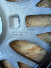 Load image into Gallery viewer, 1x Alufelge 20 Zoll 8.0" 5x120 36ET 6796262 BMW Rim Wheel FEL4875859225ey